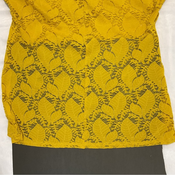 NWT Hotouch Lace Patchwork Floral Pattern Overlay Top V-neck Loose Short Sleeves - Picture 2 of 16